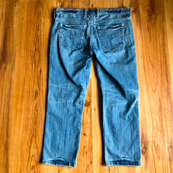 GAP Low Rise Jeans Distressed Blue Size 4A Women’s - Picture 2 of 13